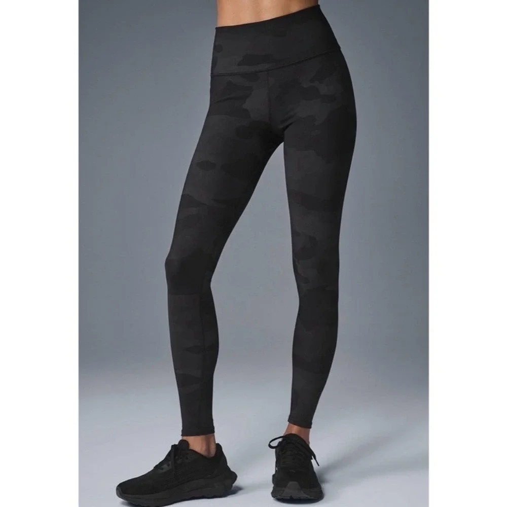 ALO YOGA Black Camouflage High-Waist Camo Vapor Legging Active Workout‎ Size XS